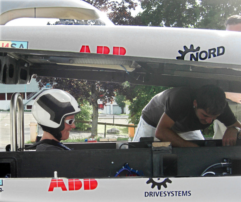 Solar Energy Racers prepare for the contest